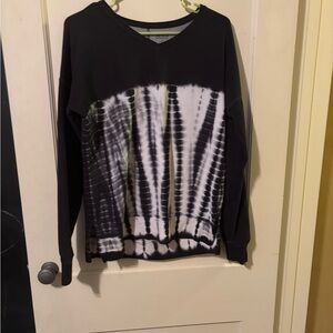 Tek Gear Black and Gray Long Sleeve Shirt